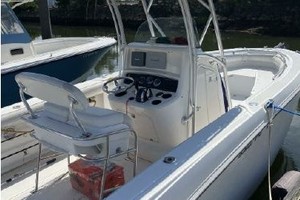 27ft Boston Whaler Yacht For Sale