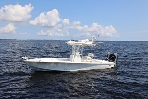 SeaVee 27 -profile