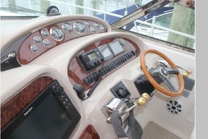 Aela Jeanne 38ft Sea Ray Yacht For Sale Aela Jeanne 38ft Sea Ray Yacht For Sale