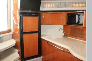 Aela Jeanne 38ft Sea Ray Yacht For Sale Aela Jeanne 38ft Sea Ray Yacht For Sale