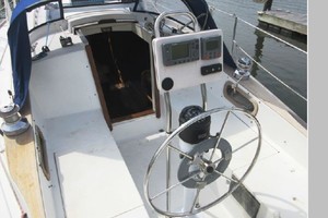 LOST VERSES 35ft Bristol Yacht For Sale
