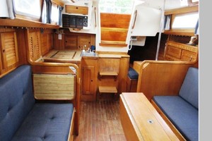 LOST VERSES 35ft Bristol Yacht For Sale