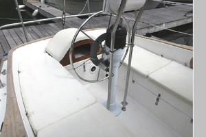 LOST VERSES 35ft Bristol Yacht For Sale