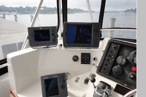 Cruise Control 34ft Luhrs Yacht For Sale