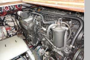 Cruise Control 34ft Luhrs Yacht For Sale