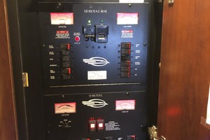 Chaparral 31- Control Panel