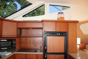 Wine Knot 39ft Silverton Yacht For Sale