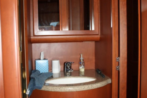 Wine Knot 39ft Silverton Yacht For Sale