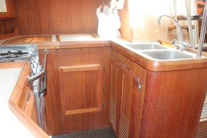 Paranon 42ft Hunter Yacht For Sale