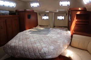 Paranon 42ft Hunter Yacht For Sale