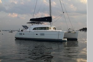 Lola Dos 38ft Lagoon Yacht For Sale