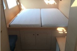 Lola Dos 38ft Lagoon Yacht For Sale