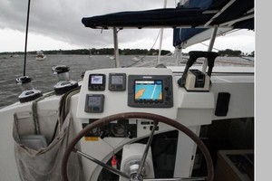 Lola Dos 38ft Lagoon Yacht For Sale