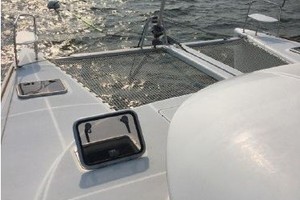 Lola Dos 38ft Lagoon Yacht For Sale