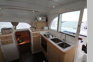 Lola Dos 38ft Lagoon Yacht For Sale