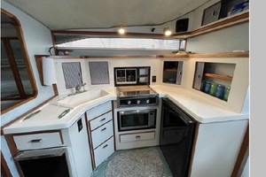 Bay Dancer 34ft Sea Ray Yacht For Sale