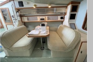 Bay Dancer 34ft Sea Ray Yacht For Sale