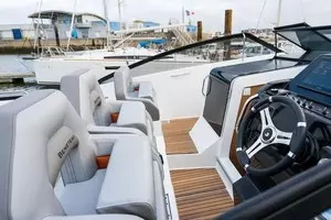 2026 Beneteau Flyer 10 thumbnail 11
