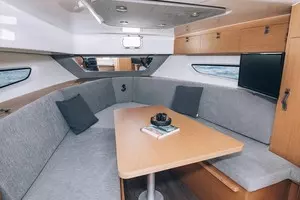 2026 Beneteau Flyer 10 thumbnail 6