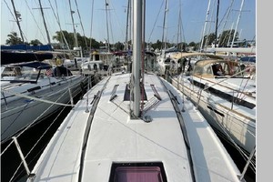 Seaquel 37ft Marlow Hunter Yacht For Sale