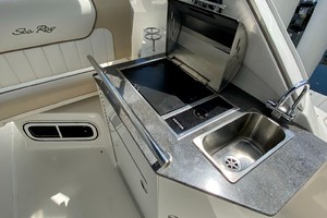 31ft Sea Ray Yacht For Sale