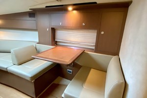 31ft Sea Ray Yacht For Sale