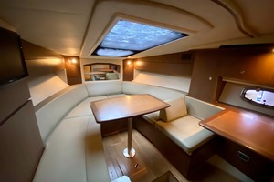 31ft Sea Ray Yacht For Sale