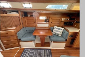 Bonnie Dew 36ft Catalina Yacht For Sale