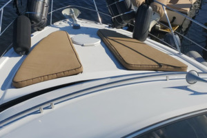 Carver 39 - Regal S - Bow Profile