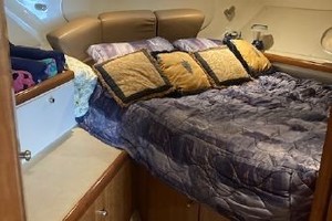 Starry Night 35ft Carver Yacht For Sale