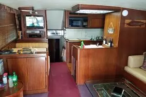 1988 Hatteras Convertible thumbnail 6