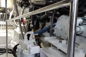 1988 Hatteras Convertible thumbnail 20