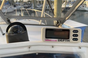 SUMT N FISHY 29ft Topaz Yacht For Sale