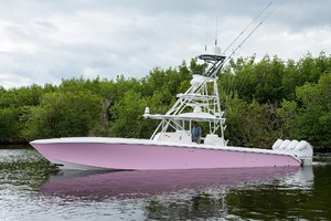 Bahama 41 - Cowpoke - Exterior Profile