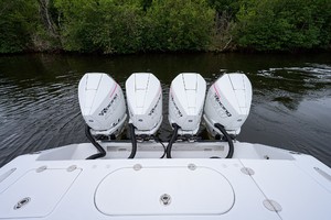 Bahama 41 - Cowpoke - Engines