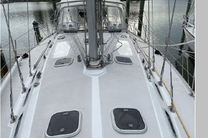 Walk About 40ft Catalina Yacht For Sale