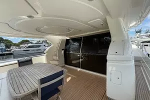 2001 Ferretti Yachts 680 thumbnail 10