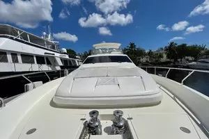 2001 Ferretti Yachts 680 thumbnail 4