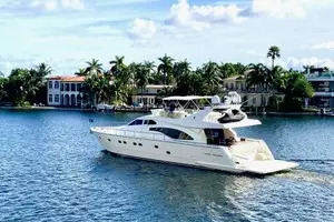 2001 Ferretti Yachts 680 thumbnail 1