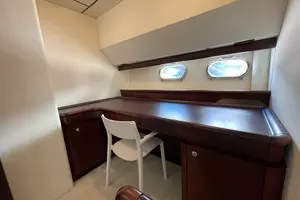 2001 Ferretti Yachts 680 thumbnail 23