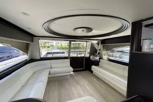 2001 Ferretti Yachts 680 thumbnail 15