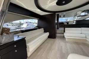 2001 Ferretti Yachts 680 thumbnail 13