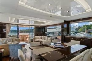 2019 Sunseeker 86 Yacht thumbnail 28