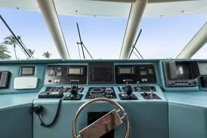 1989 Oceanfast Motor Yacht thumbnail 38