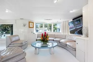 1989 Oceanfast Motor Yacht thumbnail 22