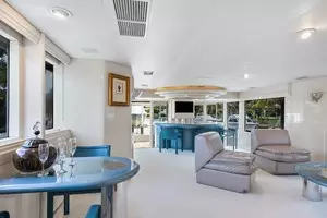 1989 Oceanfast Motor Yacht thumbnail 25