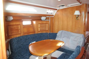 Wind Catcher 42ft Catalina Yacht For Sale