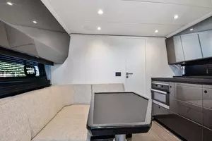 2022 Azimut Azimut Verde 47 thumbnail 21