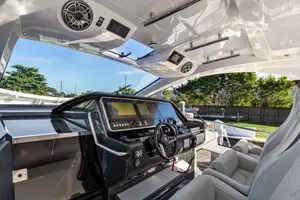2022 Azimut Azimut Verde 47 thumbnail 10