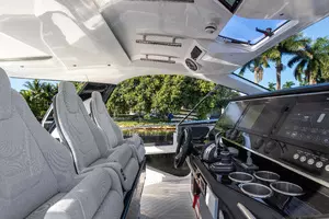 2022 Azimut Azimut Verde 47 thumbnail 12